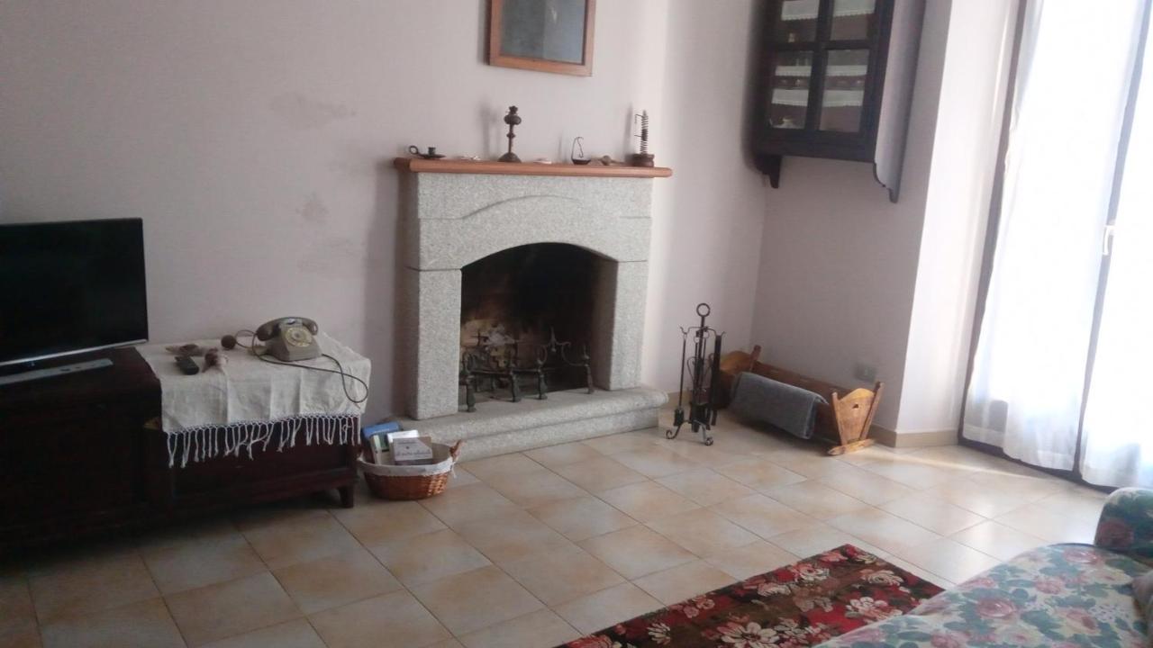 La Casa Nel Prunent Trontano Exterior foto